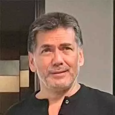 Carlos Gonzáles